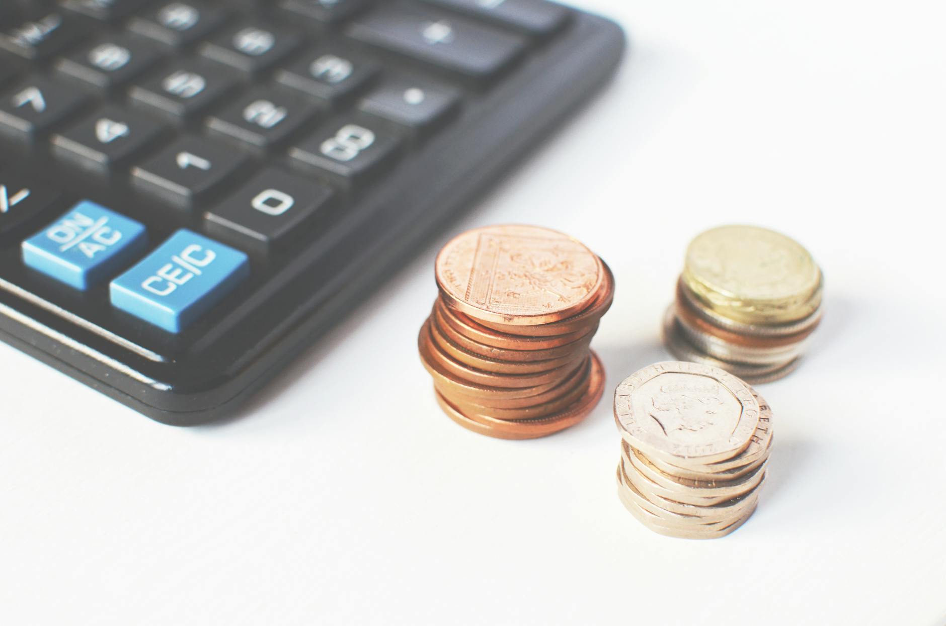 DIY Email Marketing vs. Hiring an Agency: The Real Cost Comparison for E-Commerce (2026)