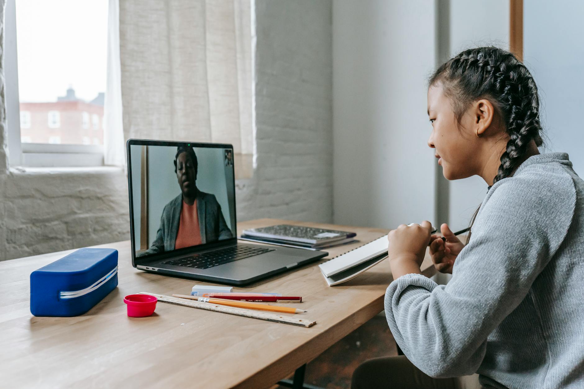 EdTech Email Conversion: Turning Free Users and Trial Students Into Paying Learners