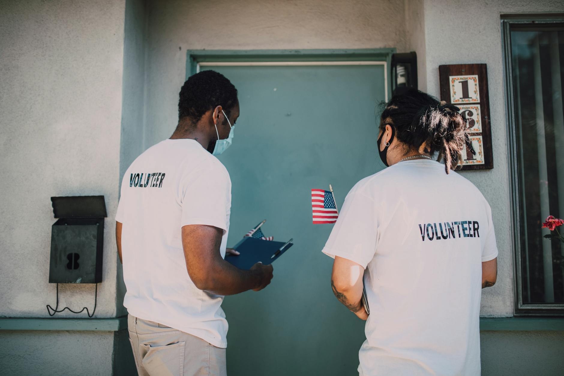 Volunteer Engagement Email Strategy: How Nonprofits Turn One-Time Helpers Into Long-Term Advocates